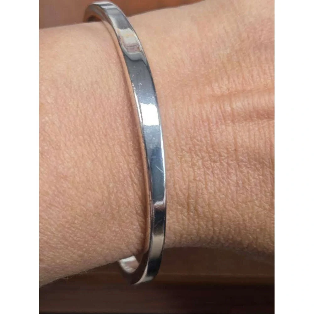 Ralph Lauren RL Silver Tone Wavy Bangle Bracelet Set of 3 Designer Stackable